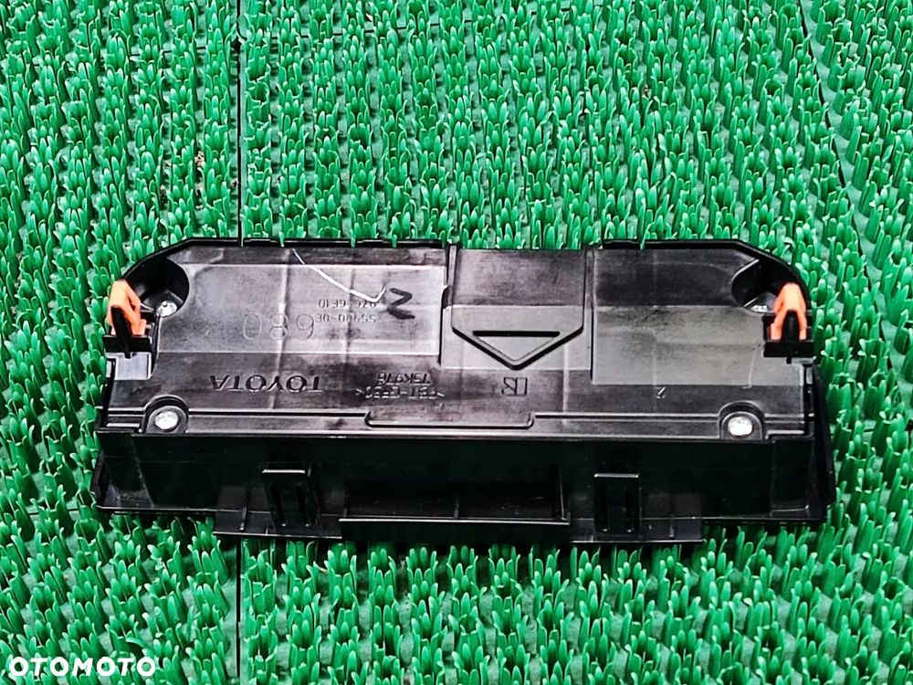 TOYOTA HIGHLANDER 20-24r USA Panel Sterowania Klimatyzacji Tył - 3