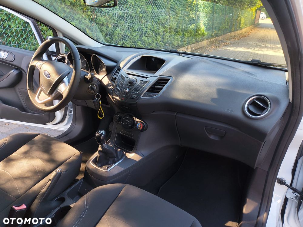 Ford Fiesta - 6