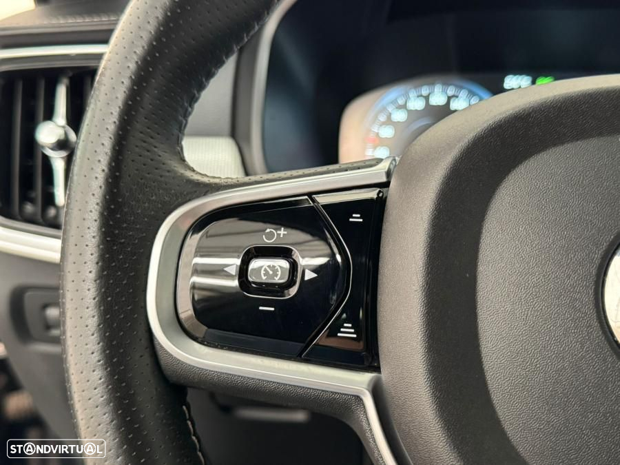 Volvo V90 2.0 D4 R-Design Geartronic - 19