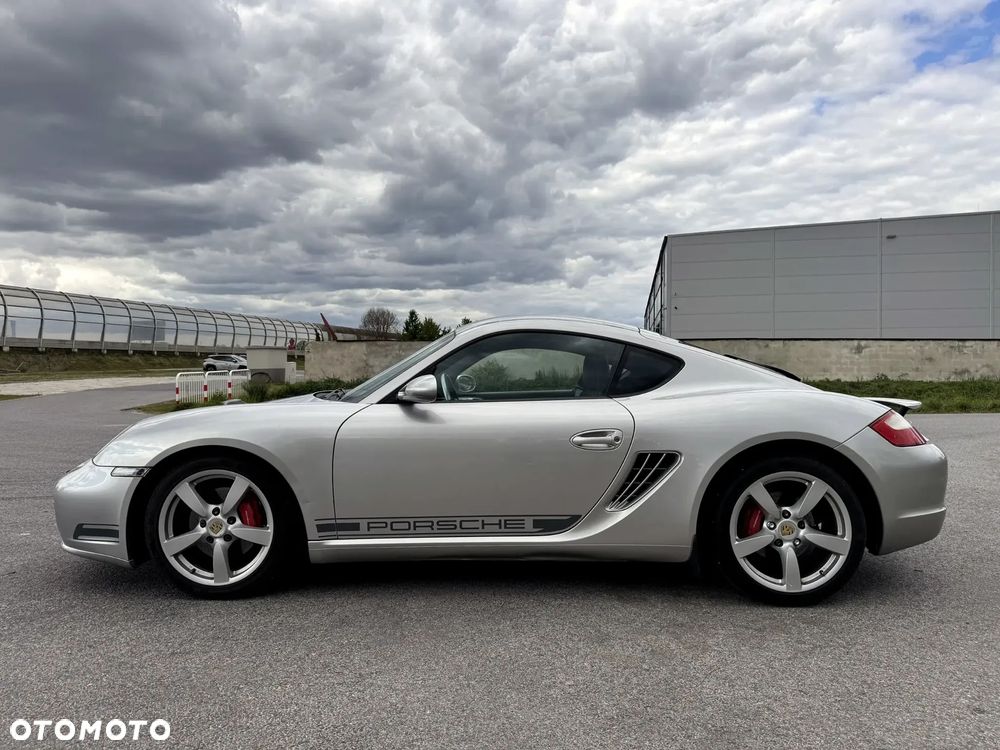 Porsche 718 Cayman - 8