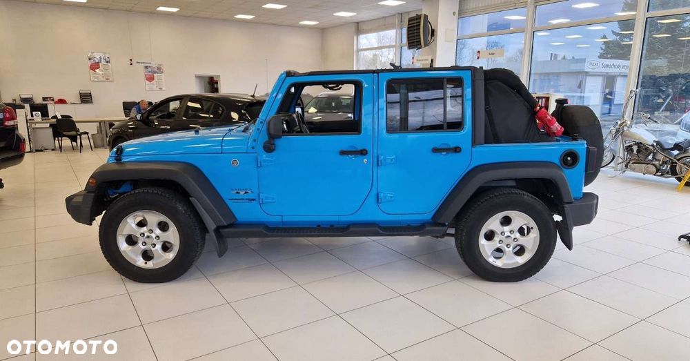 Jeep Wrangler - 27