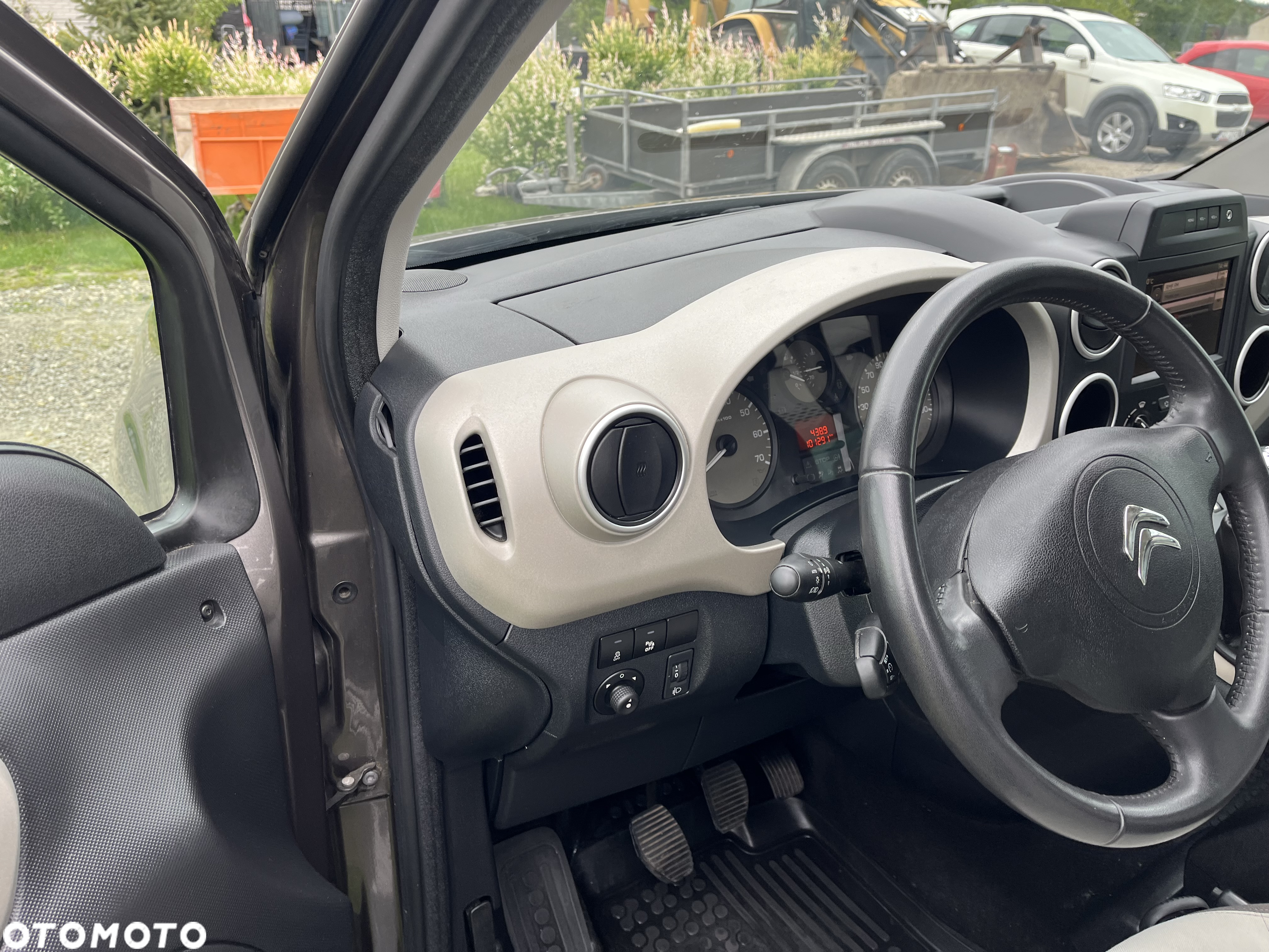 Citroën Berlingo Multispace BlueHDi 100 SELECTION - 13