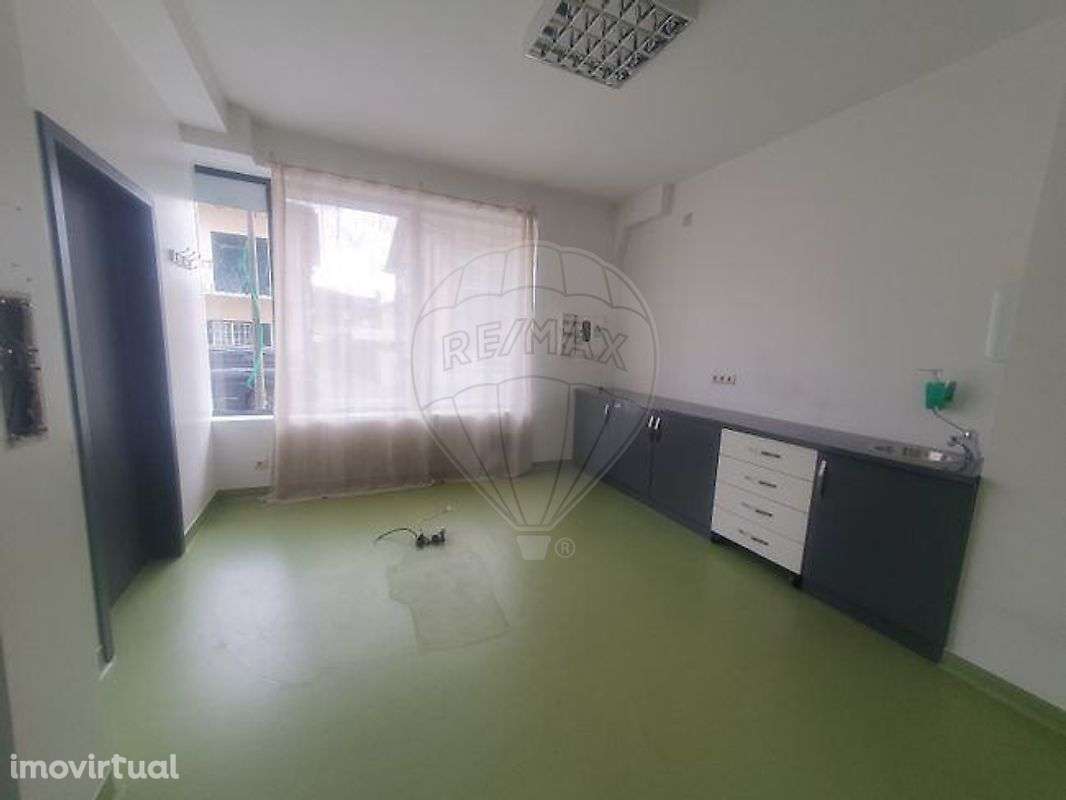 Loja  para arrendamento - Grande imagem: 3/6