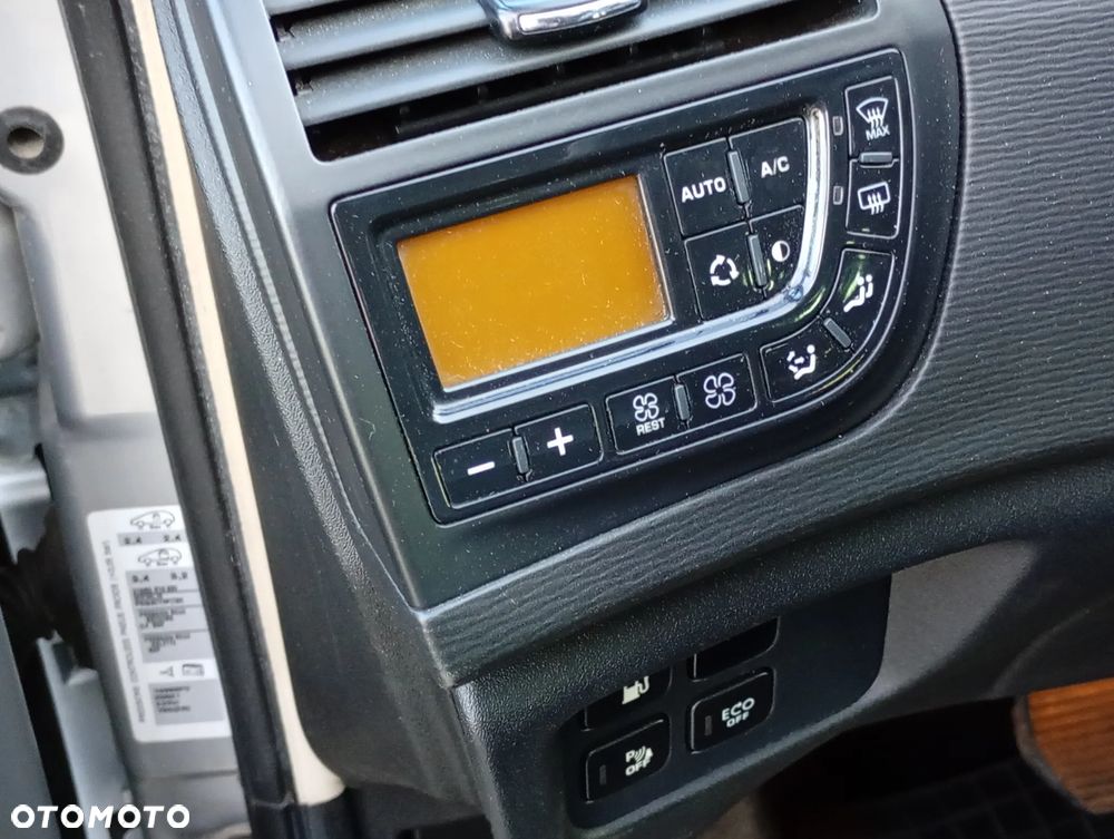 Citroën C4 Picasso - 26