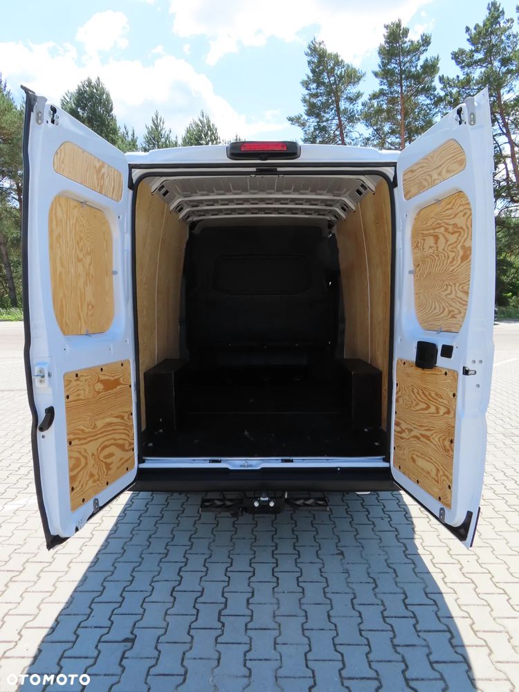 Fiat DUCATO Heavy 2.2 H3-Power 180 KM AT8 Automat L4H2 MAXI DOKA Dubel Brygadowy MIXTO 7-Mio Os.+1025 Kg Ład. Rozstaw Osi 4035 mm WZMACNIANY FULL OPCJA Wyposażenia Gwarancja Fabryczna HAK 3000 KG Stan Auta Jak Z Salonu NOWY - 17