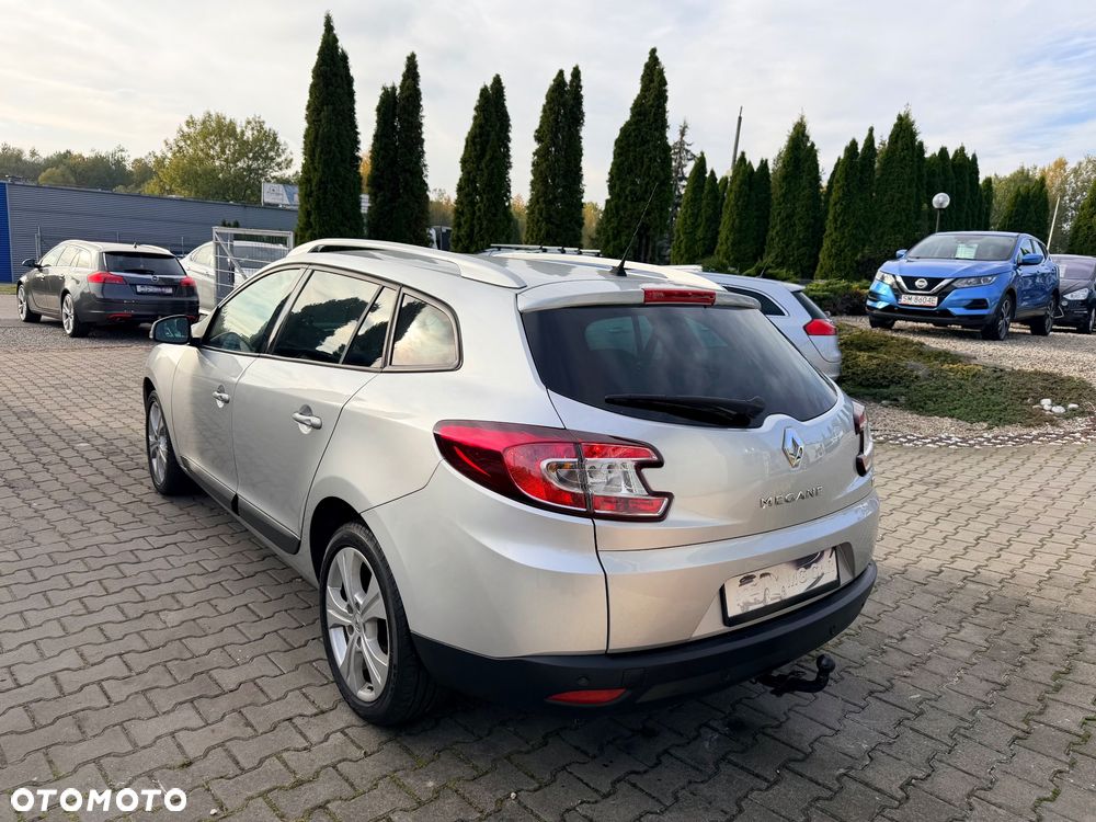 Renault Megane 2010 photo 5