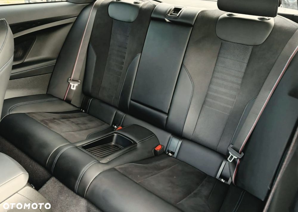 BMW Seria 2 220i M Sport sport - 10