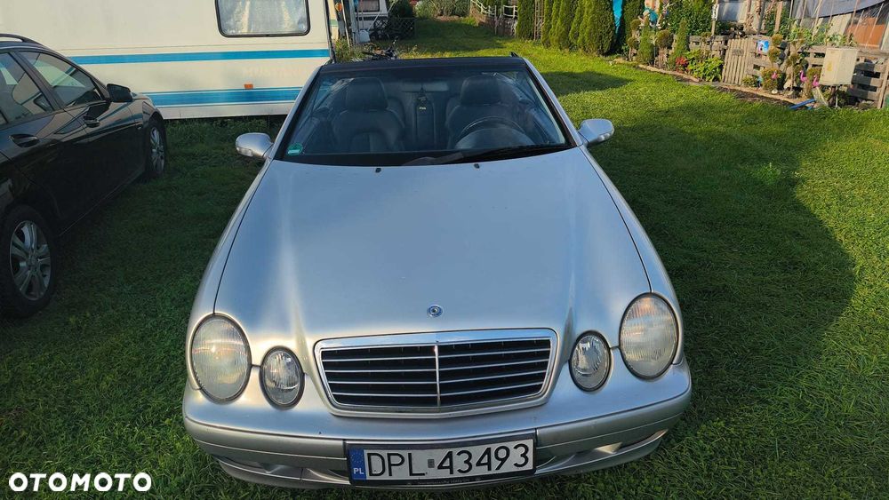 Mercedes-Benz CLK - 2