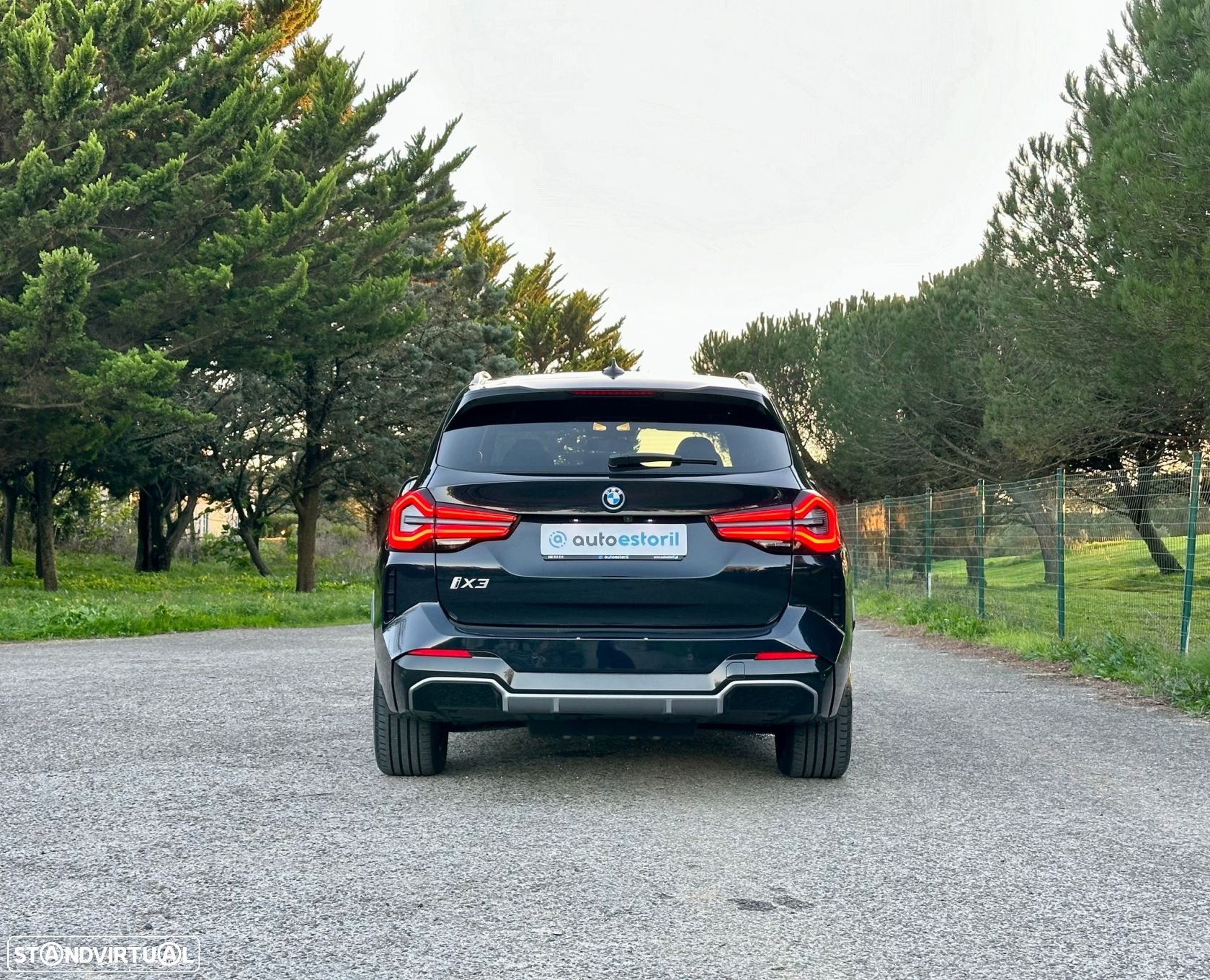 BMW iX3 M Sport Inspiring - 4