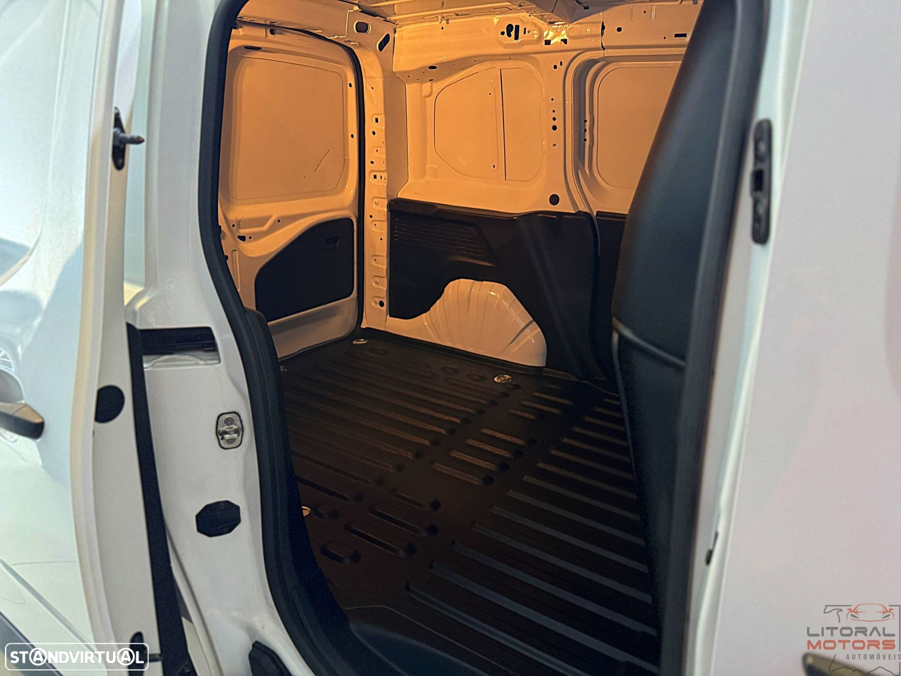 Peugeot Partner 1.5 BlueHDi Premium Standard - 15