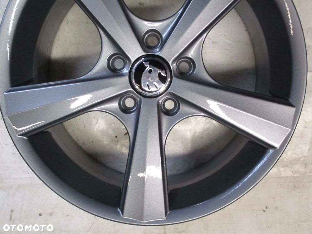 FELGI ALUMINIOWE 17 SKODA OCTAVIA SUPERB YETI ET44 - 4