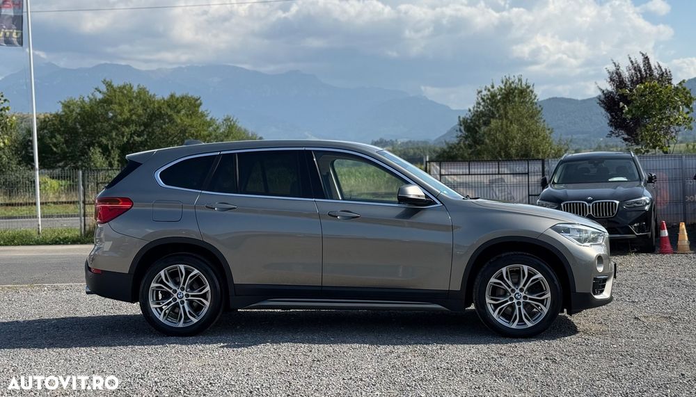 BMW X1 xDrive20d Sport Line - 10