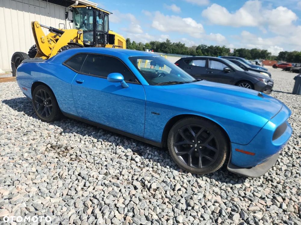 Dodge Challenger 5.7 R/T - 3