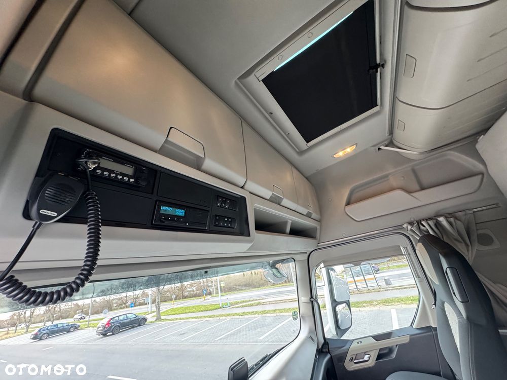 Ford F-MAX - 34