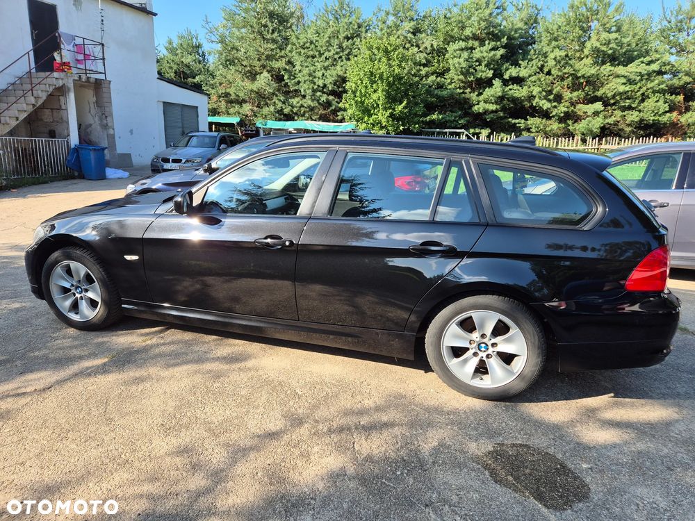 BMW Seria 3 318d DPF Edition Exclusive - 8