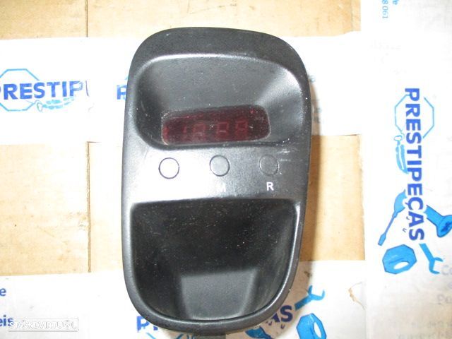 Display Relogio 94520 4A000 HYUNDAI H1 2001 HYUNDAI H1 1998 2.5D 80CV 4P BRANCO - 1