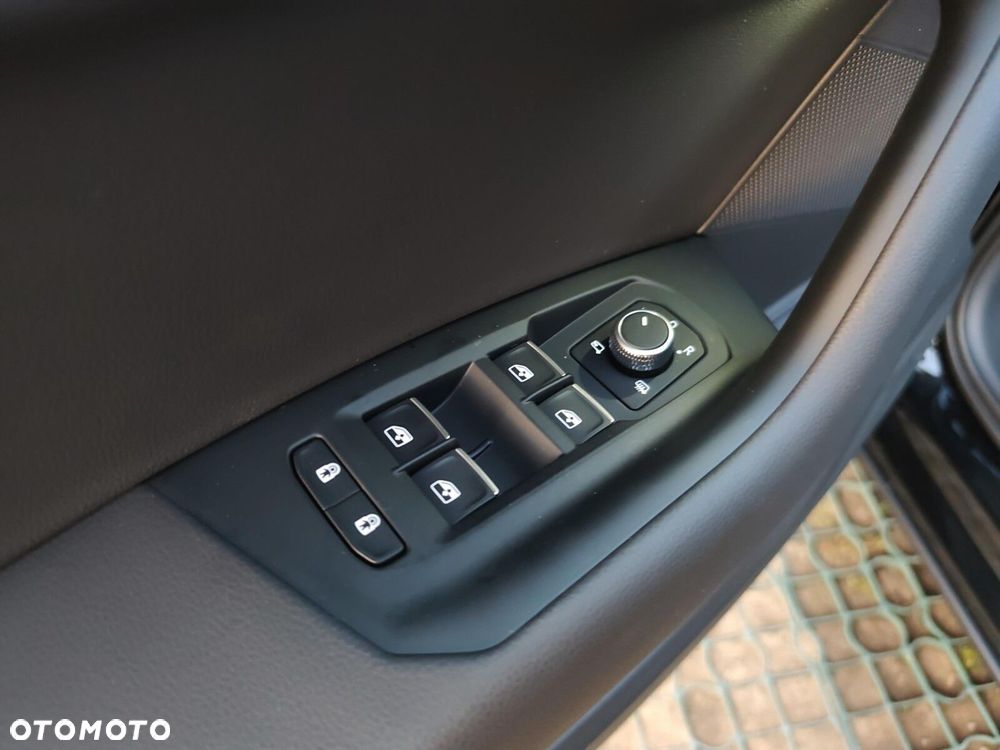 Volkswagen Touareg 3.0 V6 TDI SCR 4Mot R-Line - 26