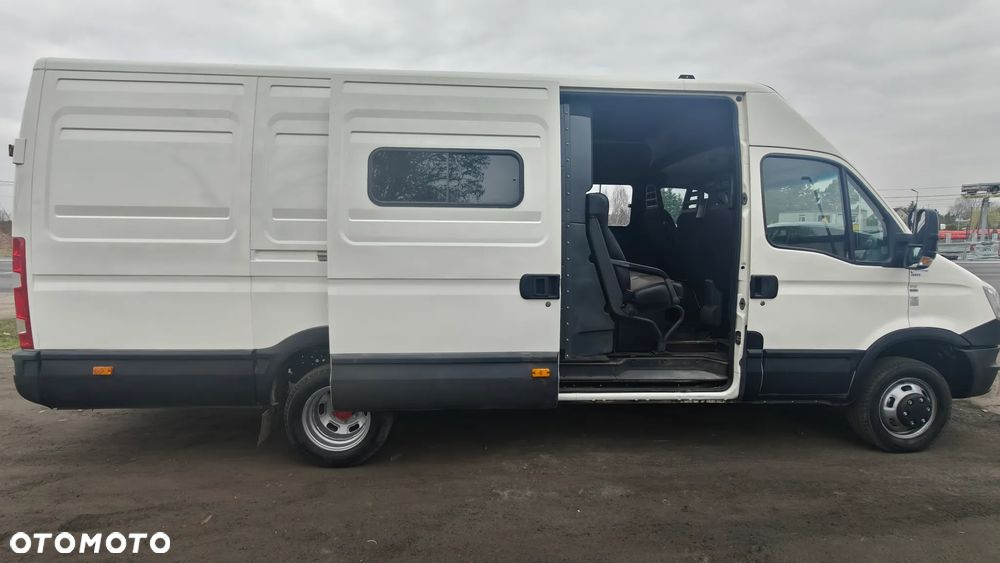Iveco Daily  35C13 MAXI brygadówka 7 osób BLIŹNIAK KLIMA TEMPOMAT HAK - 11