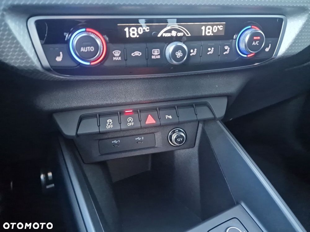 Audi A1 Sportback 35 TFSI S tronic - 16