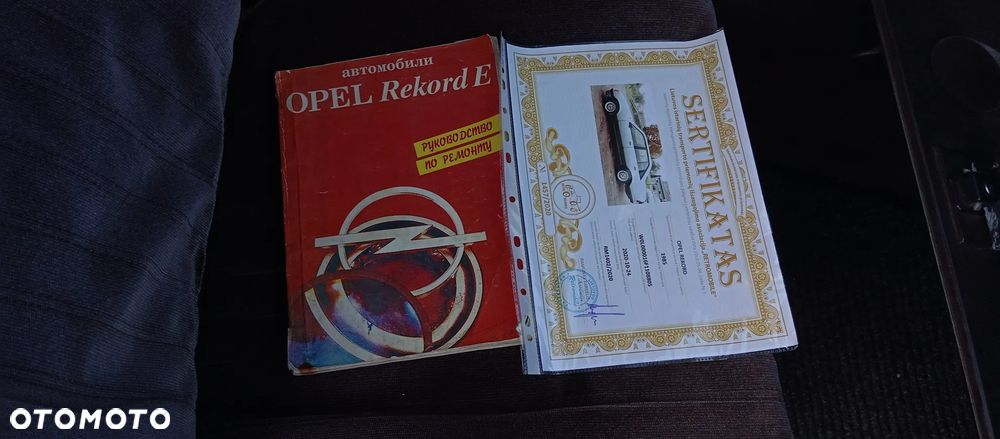 Opel Rekord - 17