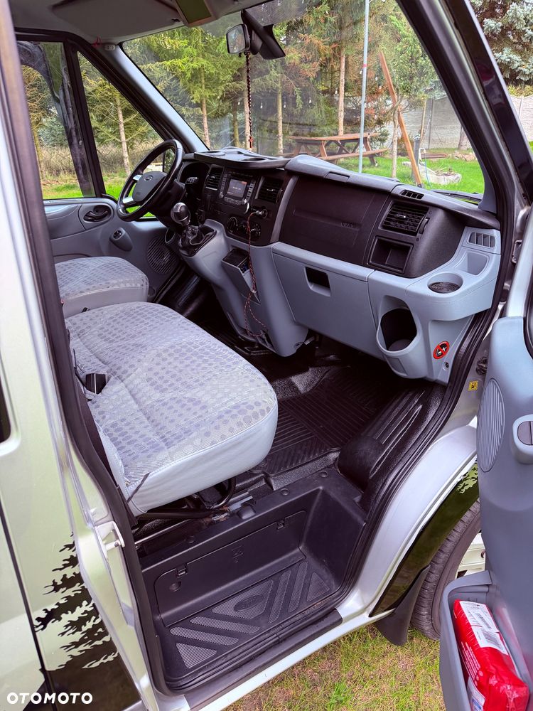 Ford Transit - 6