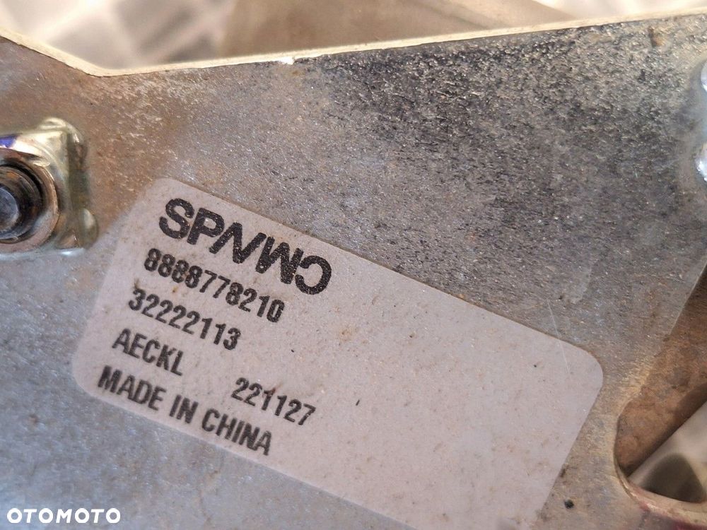 pompa wody volvo lynk  co lynkco 01 1.5 phev 8888778210 demontaz orginal - 4