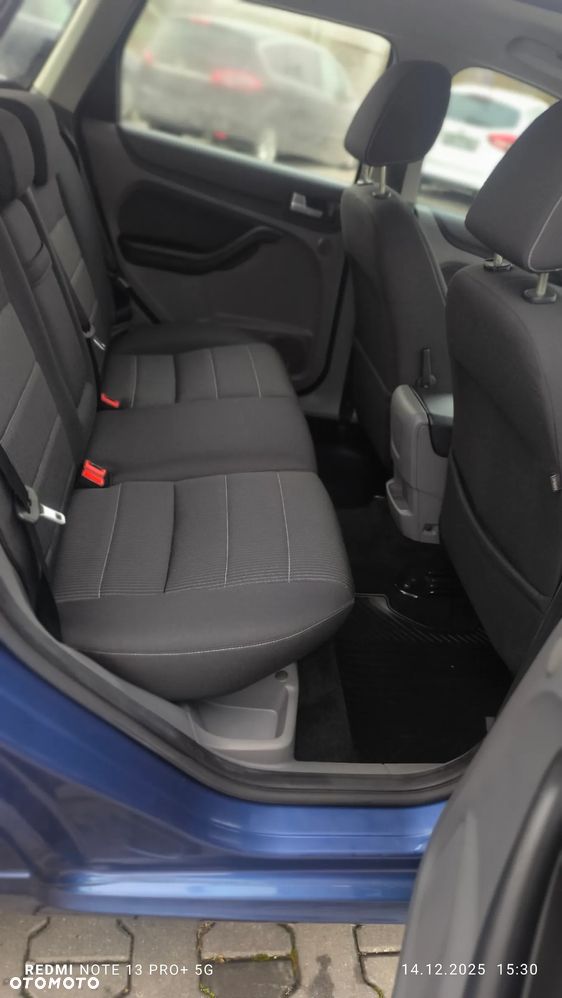 Ford Focus 1.8 Titanium - 26