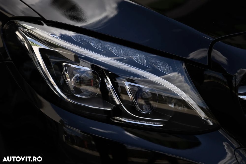 Mercedes-Benz C - 19