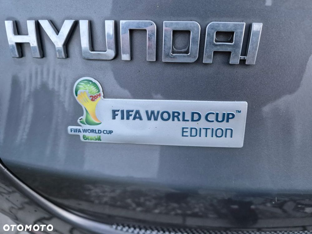 Hyundai i30 1.6 CRDi Fifa World Cup Edition - 15