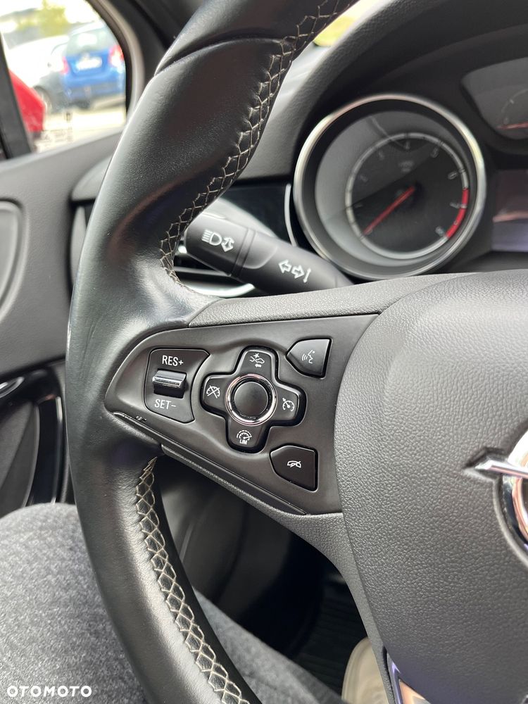 Opel Astra 1.4 T Dynamic - 30