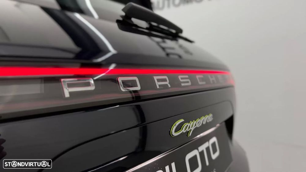 Porsche Cayenne E-Hybrid - 11