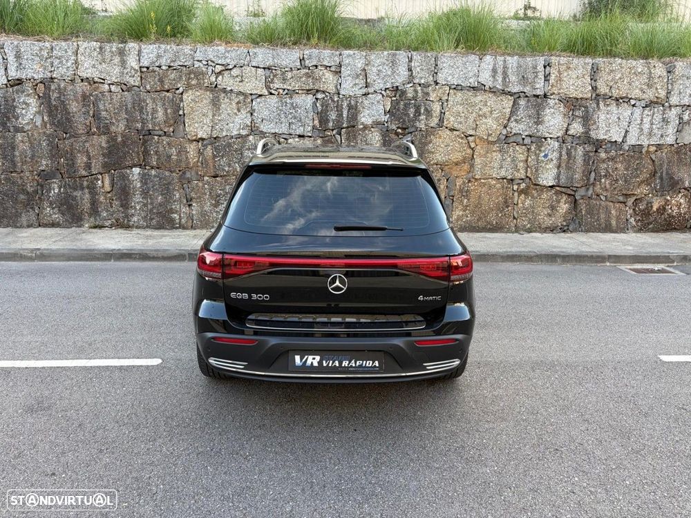 Mercedes-Benz EQB 300 4Matic - 31