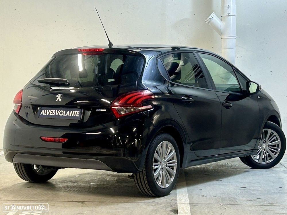 Peugeot 208 1.2 PureTech Style - 45