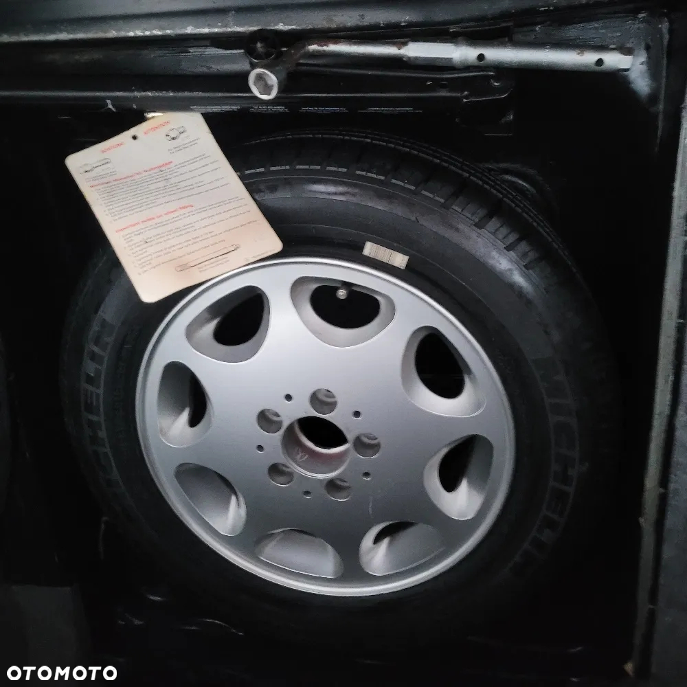 Mercedes-Benz W124 (1984-1993) - 12