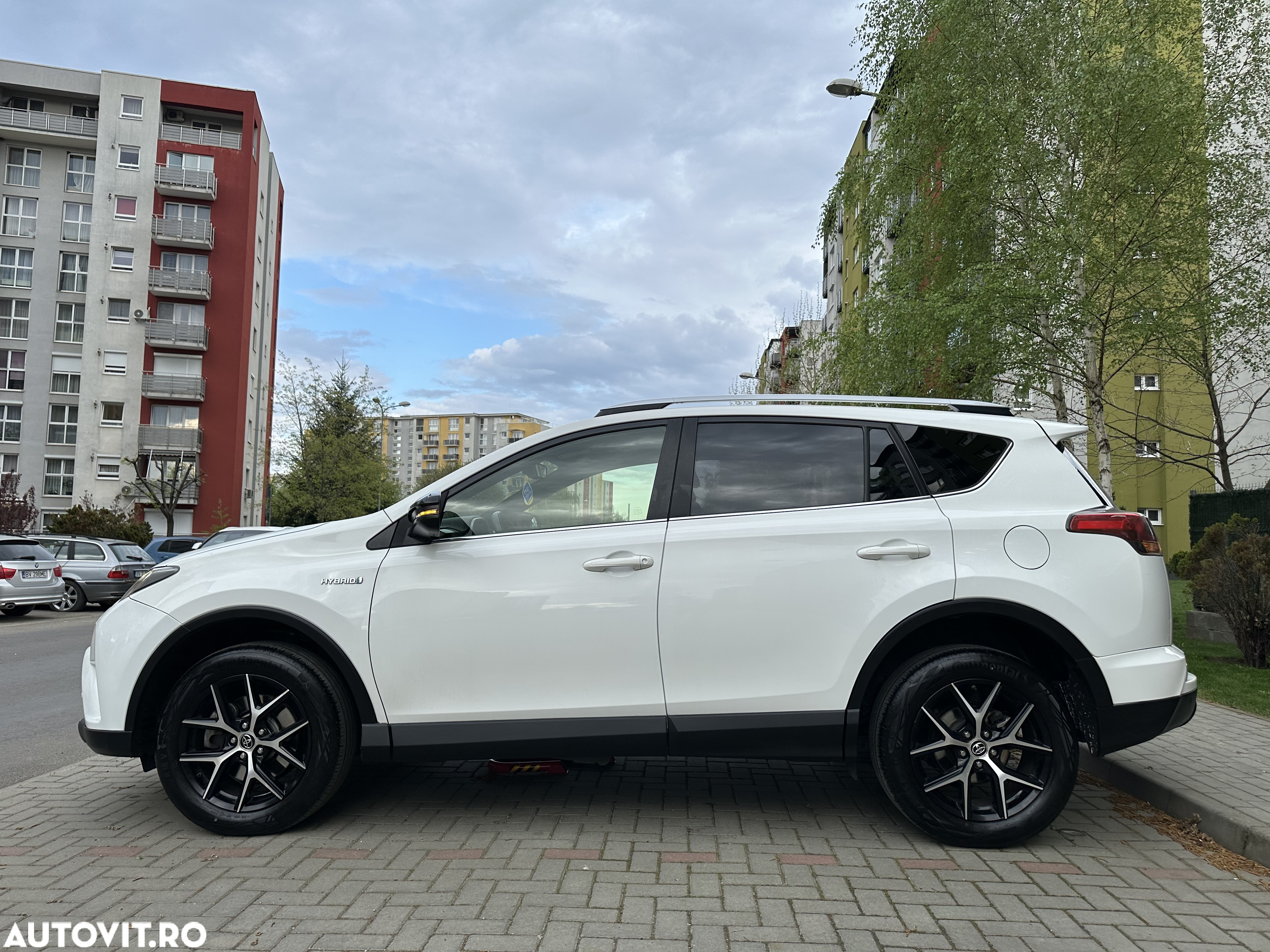 Toyota RAV4 2.5 4x2 Hybrid Edition - 10