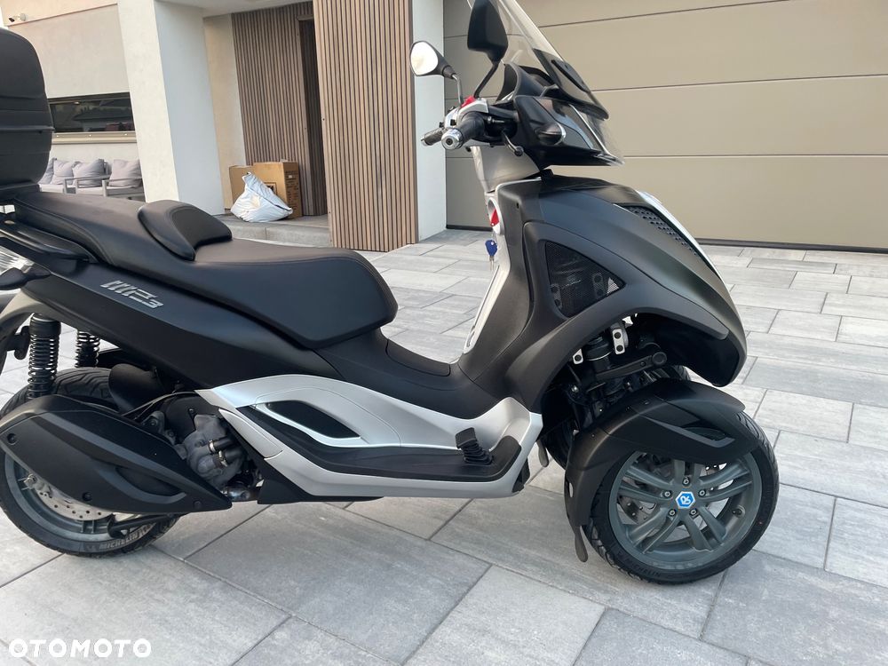 Piaggio MP-3 - 14