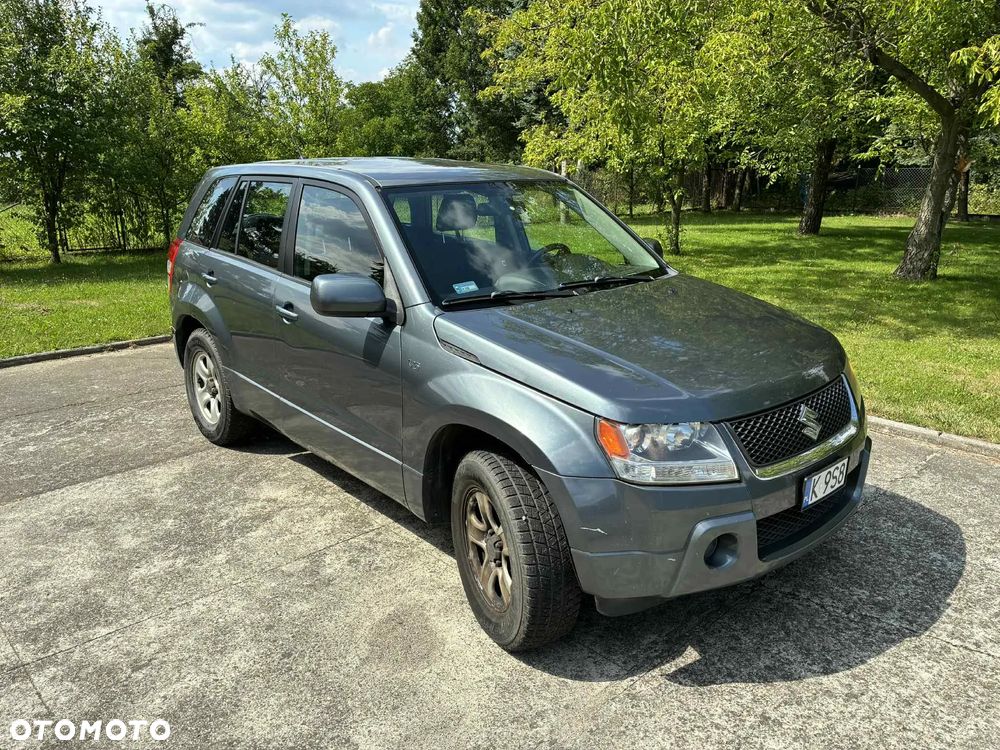 Suzuki Grand Vitara 2.7 V6 - 13