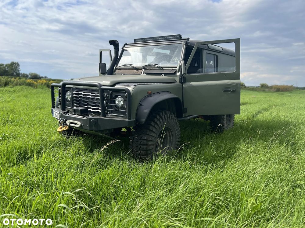 Land Rover Defender 2.5 TDI - 2