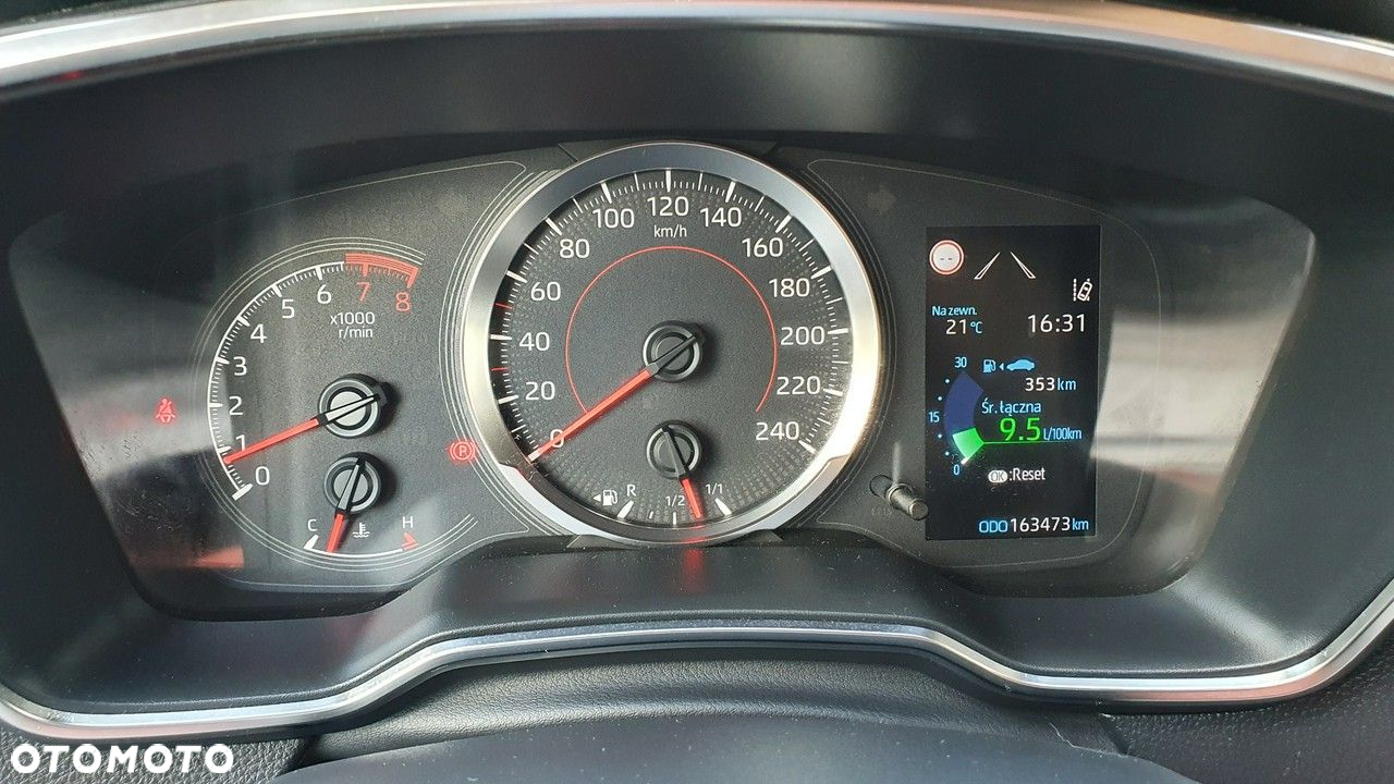Toyota Corolla 1.6 Comfort - 26