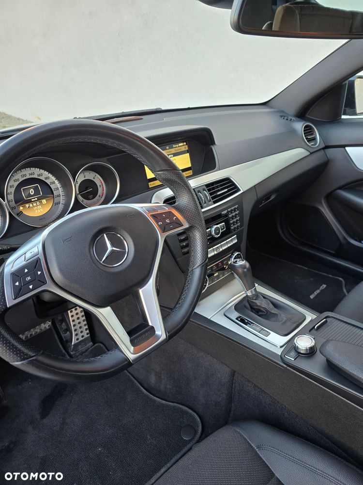 Mercedes-Benz Klasa C - 12