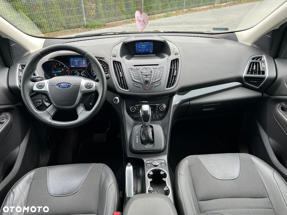 Ford Kuga 2.0 TDCi 4WD Titanium - 26