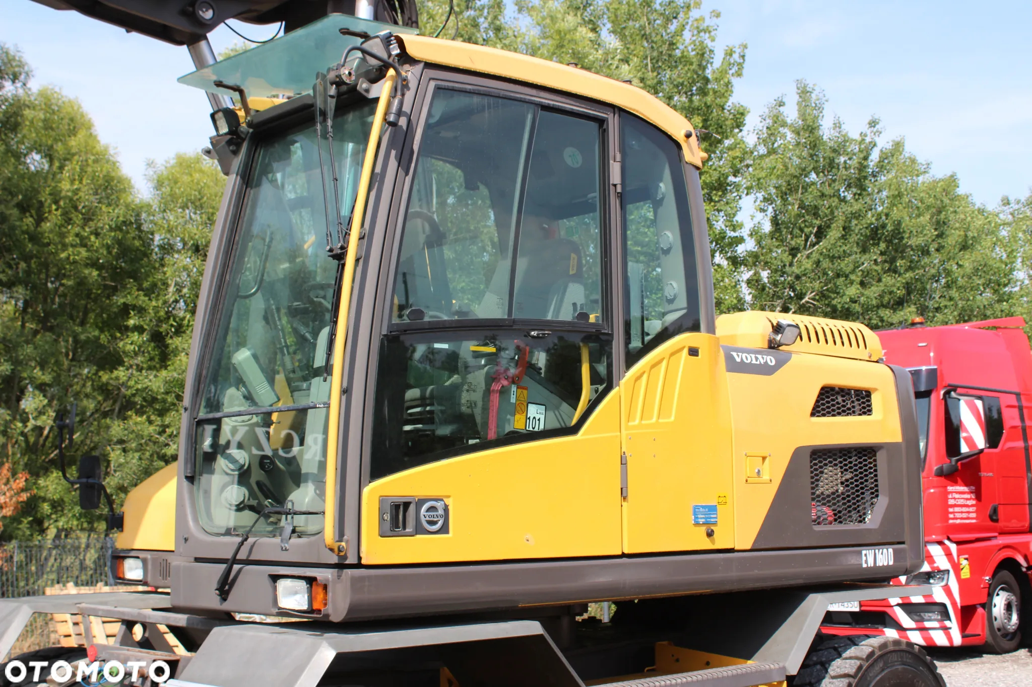 Volvo EW160D Rototilt Szczypce Sprowadzony - 9