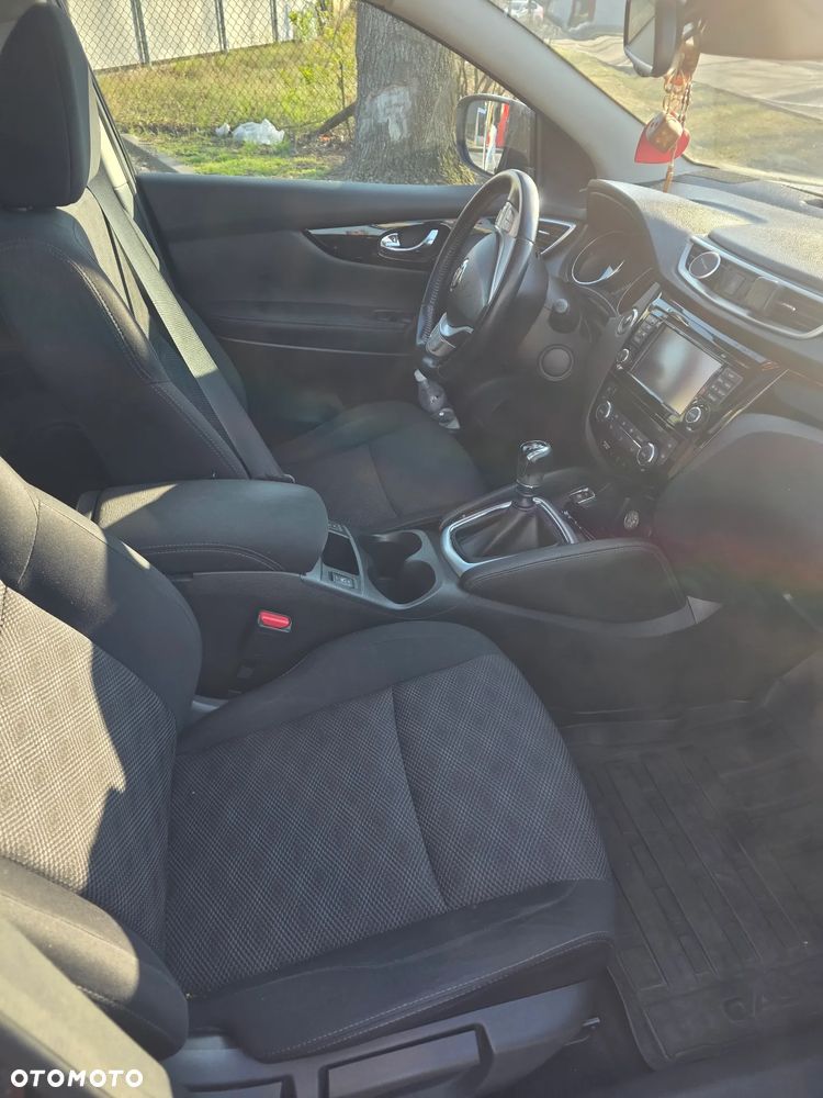 Nissan Qashqai - 23