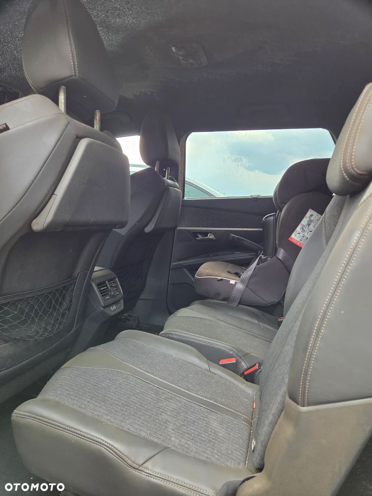 Peugeot 5008 BlueHDi 130 EAT8 GT - 8