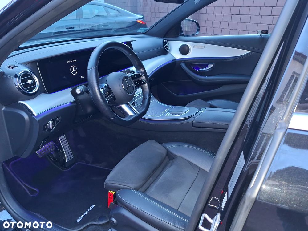 Mercedes-Benz Klasa E 220 d 4-Matic AMG - 9