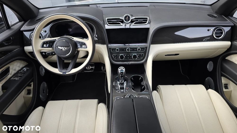 Bentley Bentayga - 28