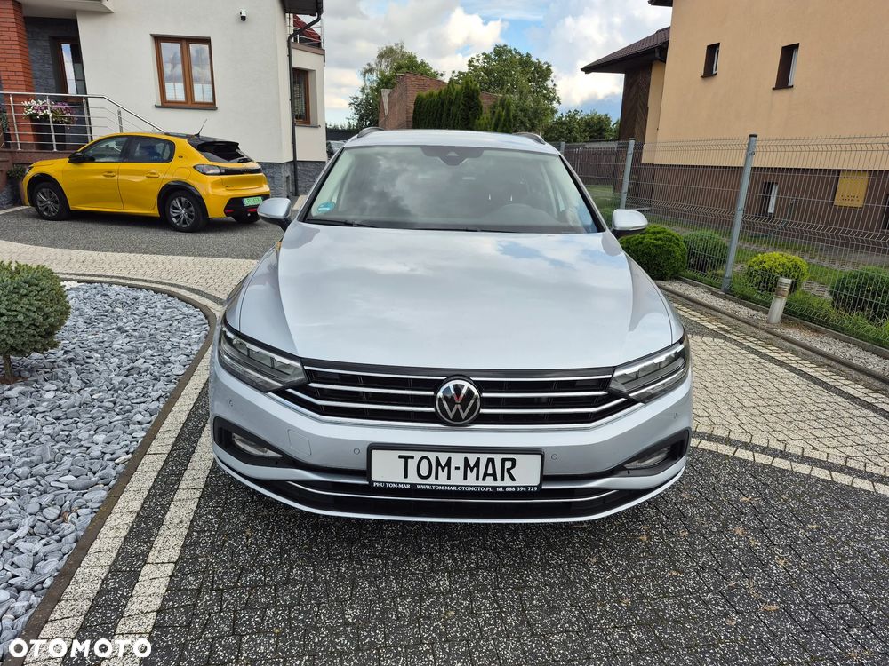 Volkswagen Passat 2.0 TDI EVO Business DSG - 2
