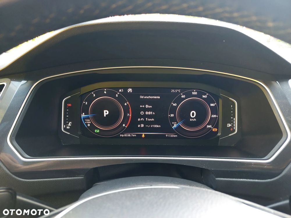 Volkswagen Tiguan - 9