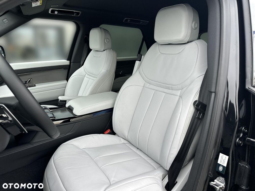 Land Rover Range Rover Sport - 16