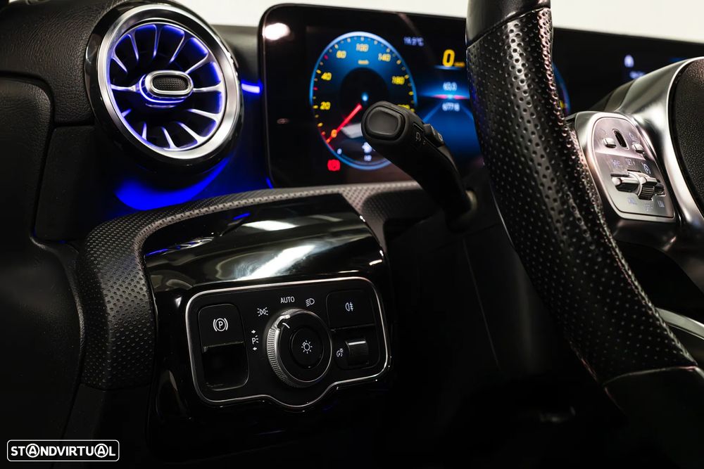 Mercedes-Benz A 180 d AMG Line Aut. - 19